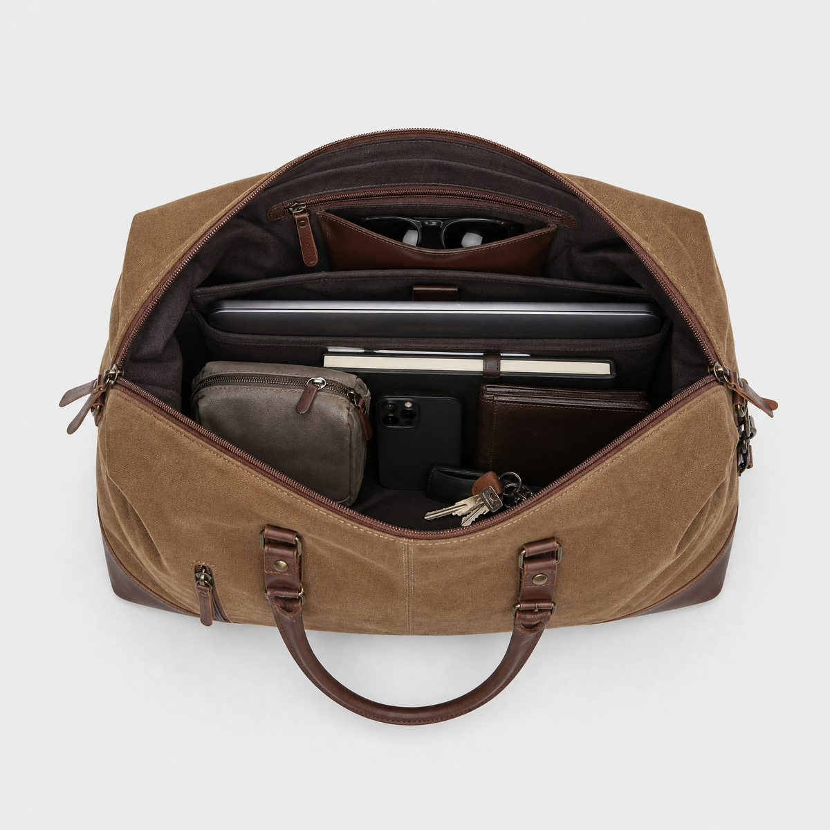 Sac de Voyage Homme Cuir Synthetique Vintage, coloris Cafe, sac ouvert avec effets personnels