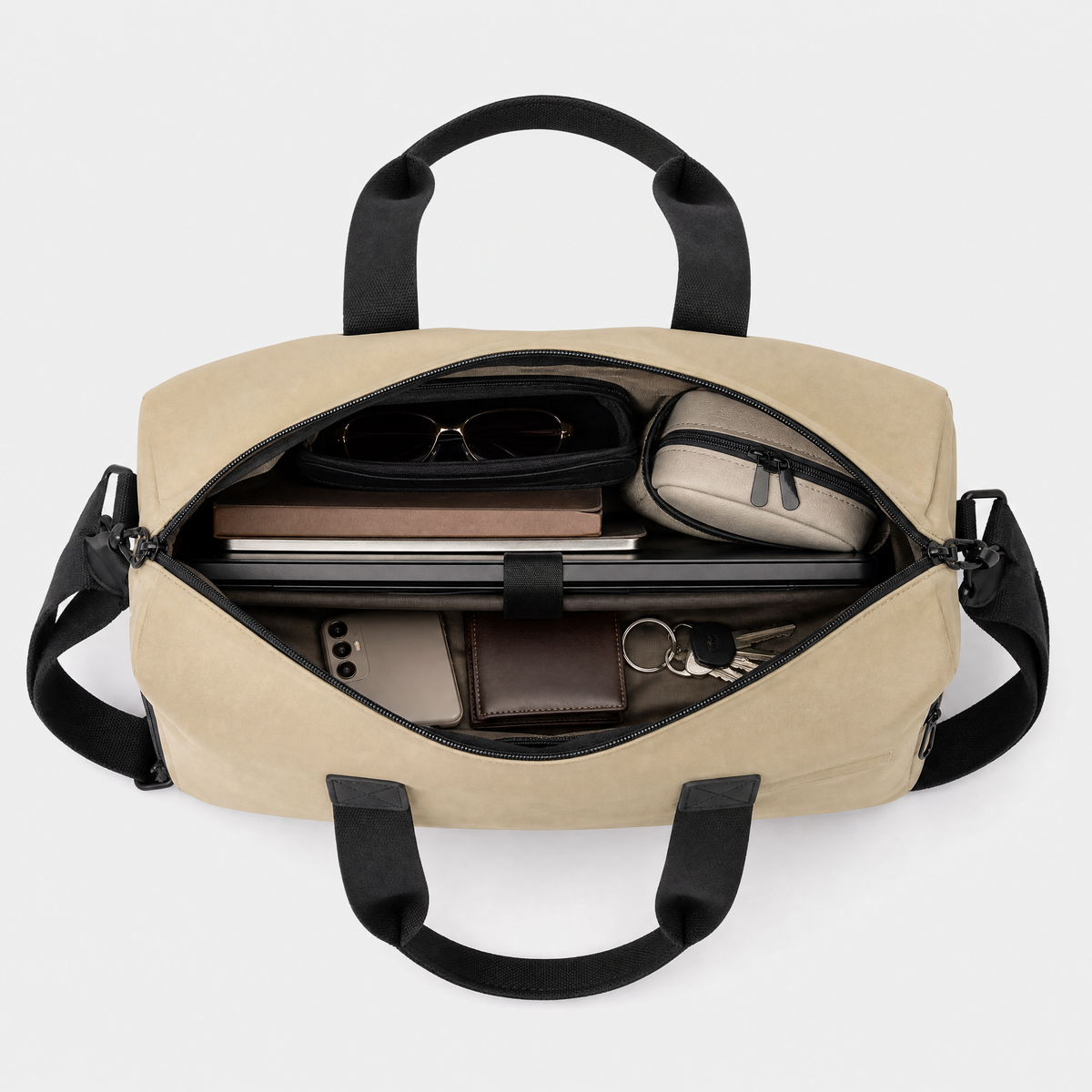 Sac de Voyage Etanche, coloris Kaki, sac ouvert avec effets personnels