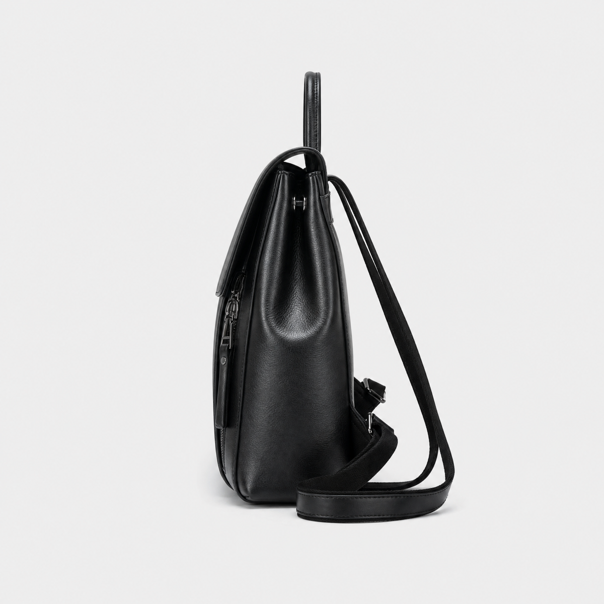 Sac à Dos en Cuir Femme, coloris Noir, vue de profil