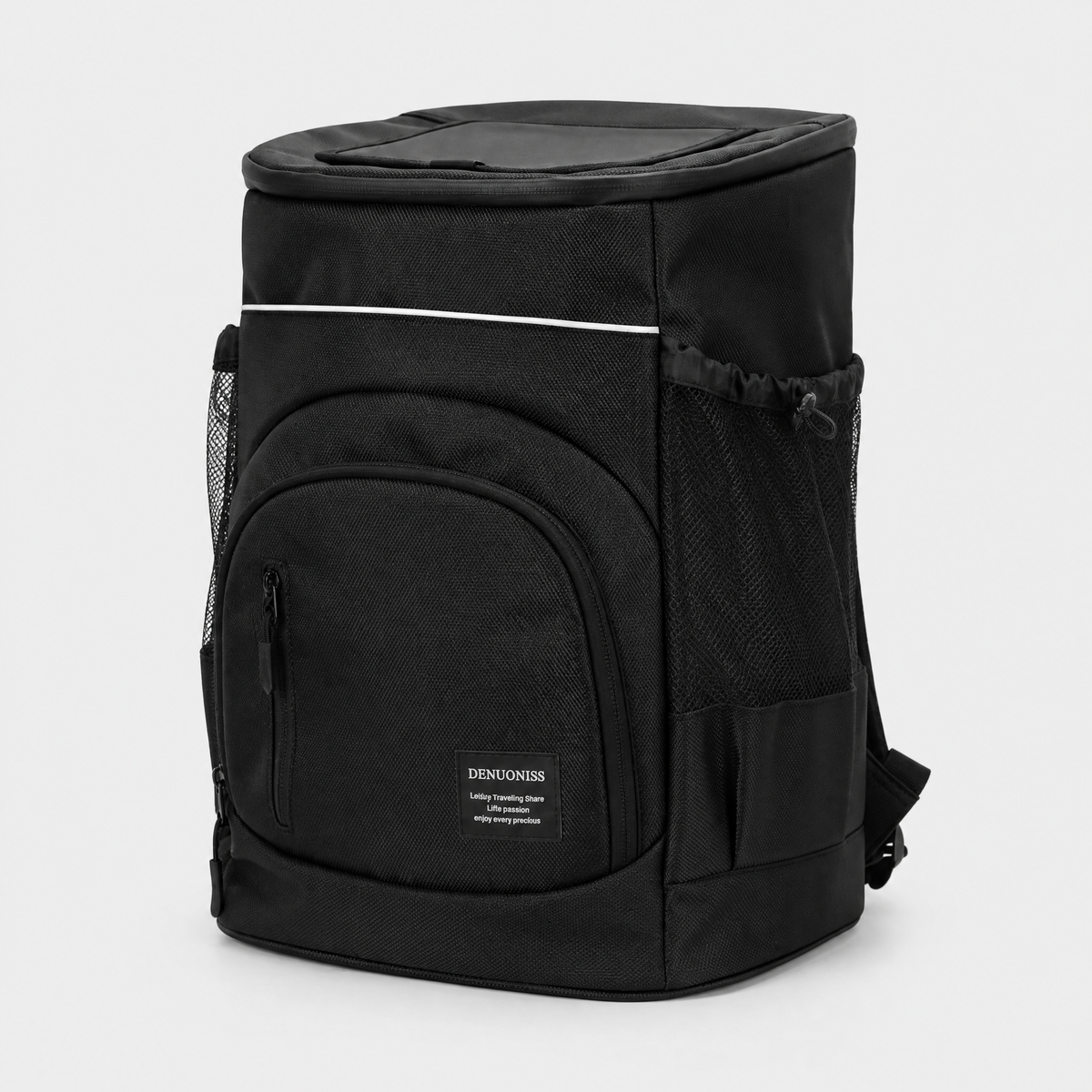 Sac à Dos Isotherme 30L, coloris Noir, vue trois quarts