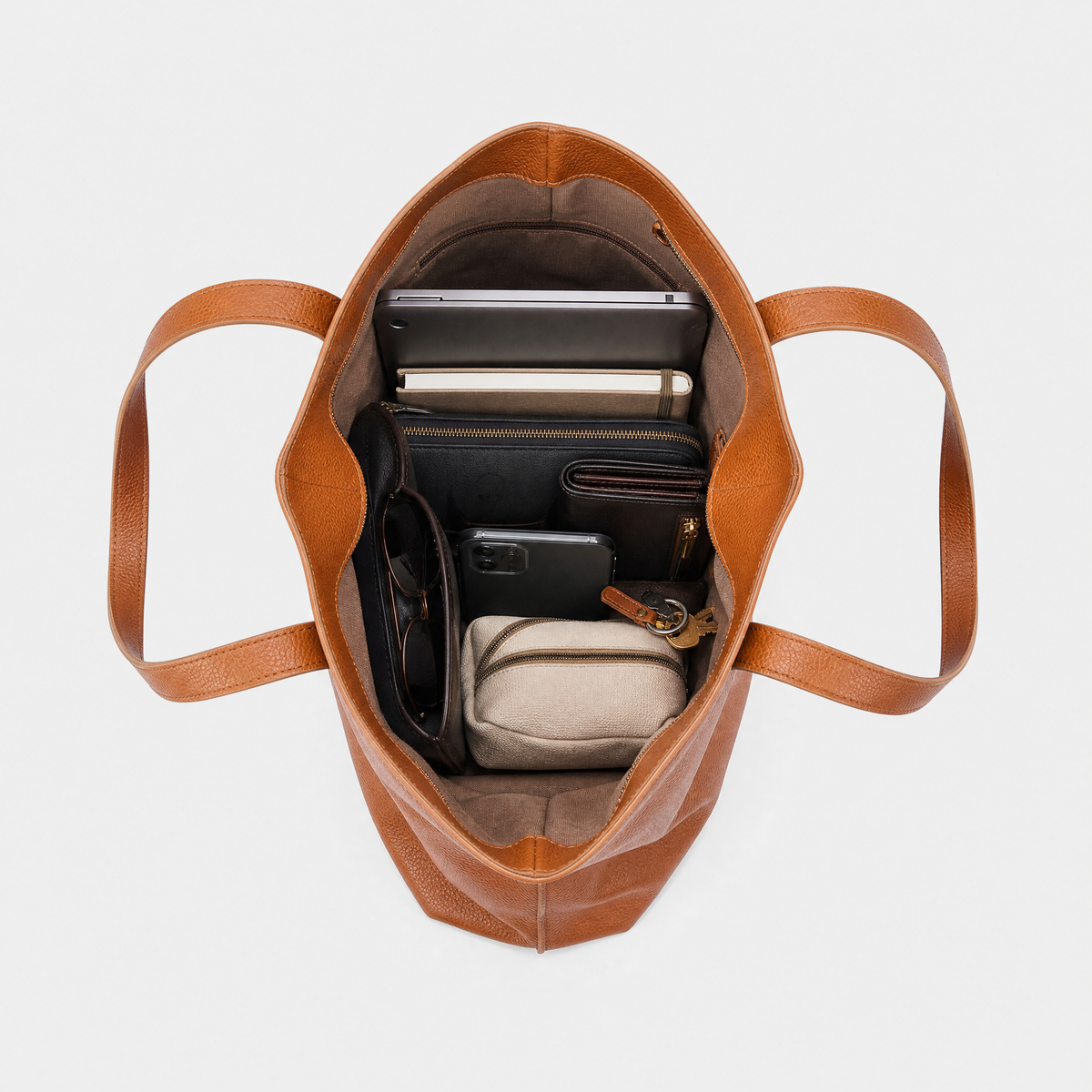 Sac Cabas Cuir Souple Grand Format, coloris Orange, sac ouvert avec effets personnels