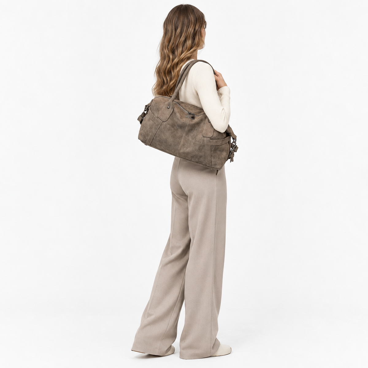 Sac Fourre Tout Femme, coloris Kaki, porté par un mannequin